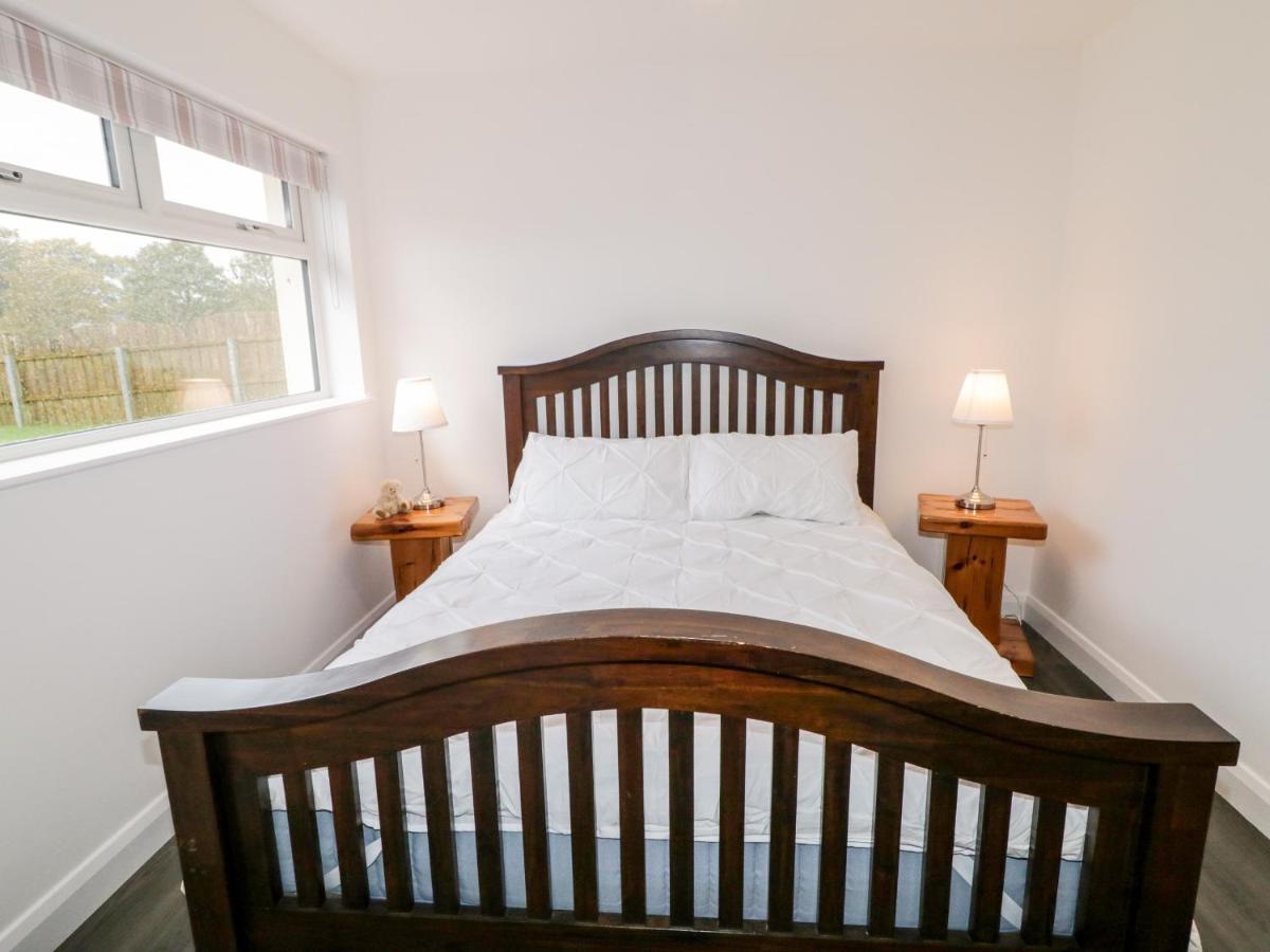 19A Lismenary Road Villa Ballyclare Eksteriør bilde